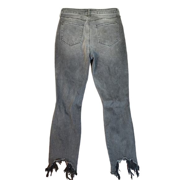 L'AGENCE Highline High Rise Distressed Jeans in Vintage Grey Destruct, Size 29 - Picture 9 of 12